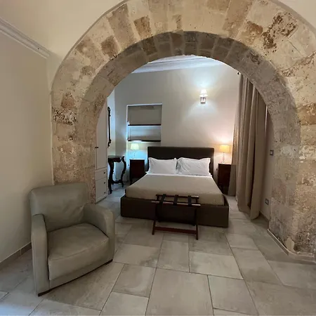 Hotel Ortigia Royal 4*